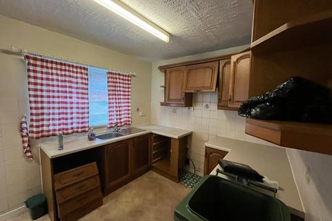 undefined, School  Street, Deri CF81