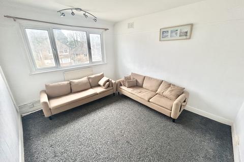 undefined, Vale Drive, SOUTHAMPTON