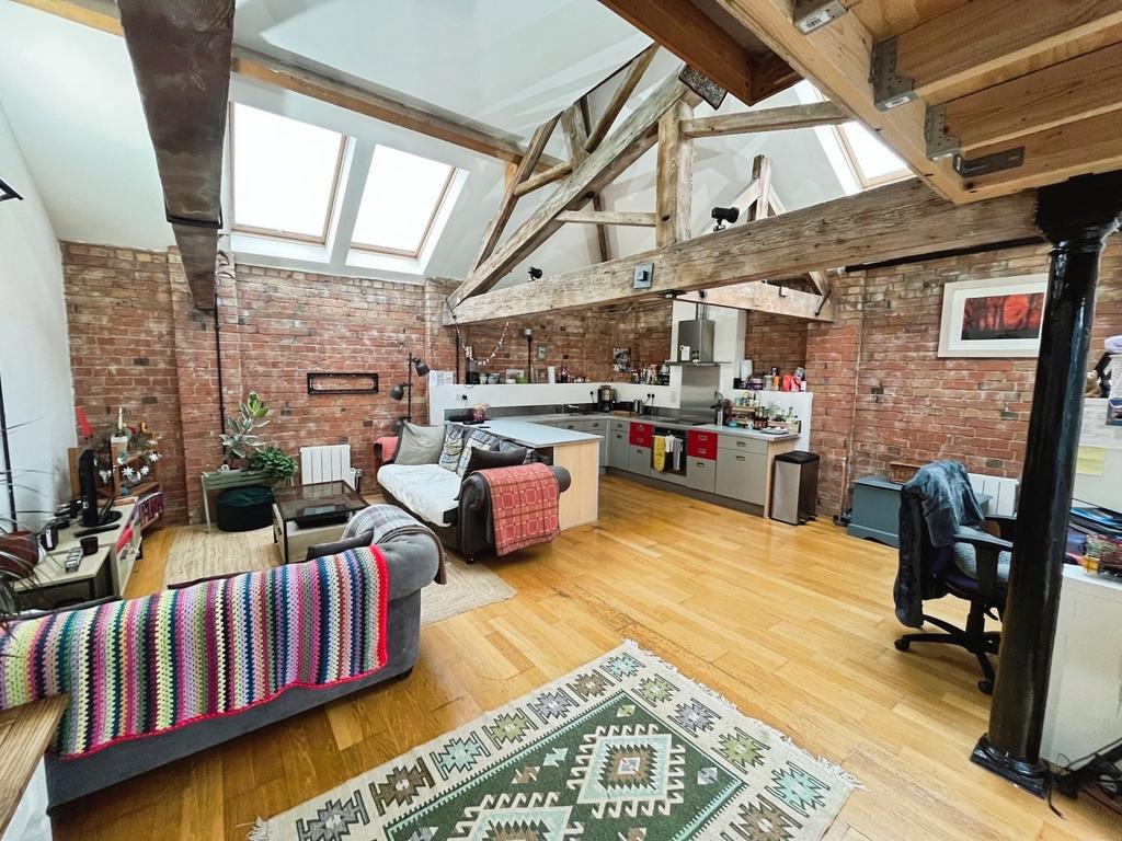 Kitchen/Living/Diner
