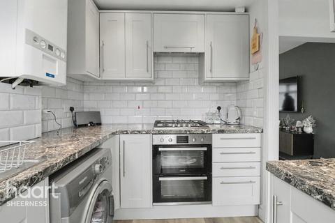 3 bedroom semi-detached house for sale, Barler Place, Queenborough