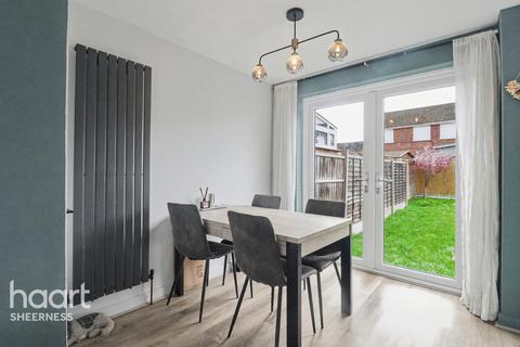 Barler Place, Queenborough