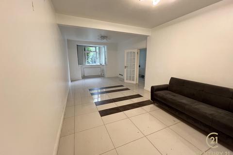 undefined, Oxford Avenue, HOUNSLOW TW5