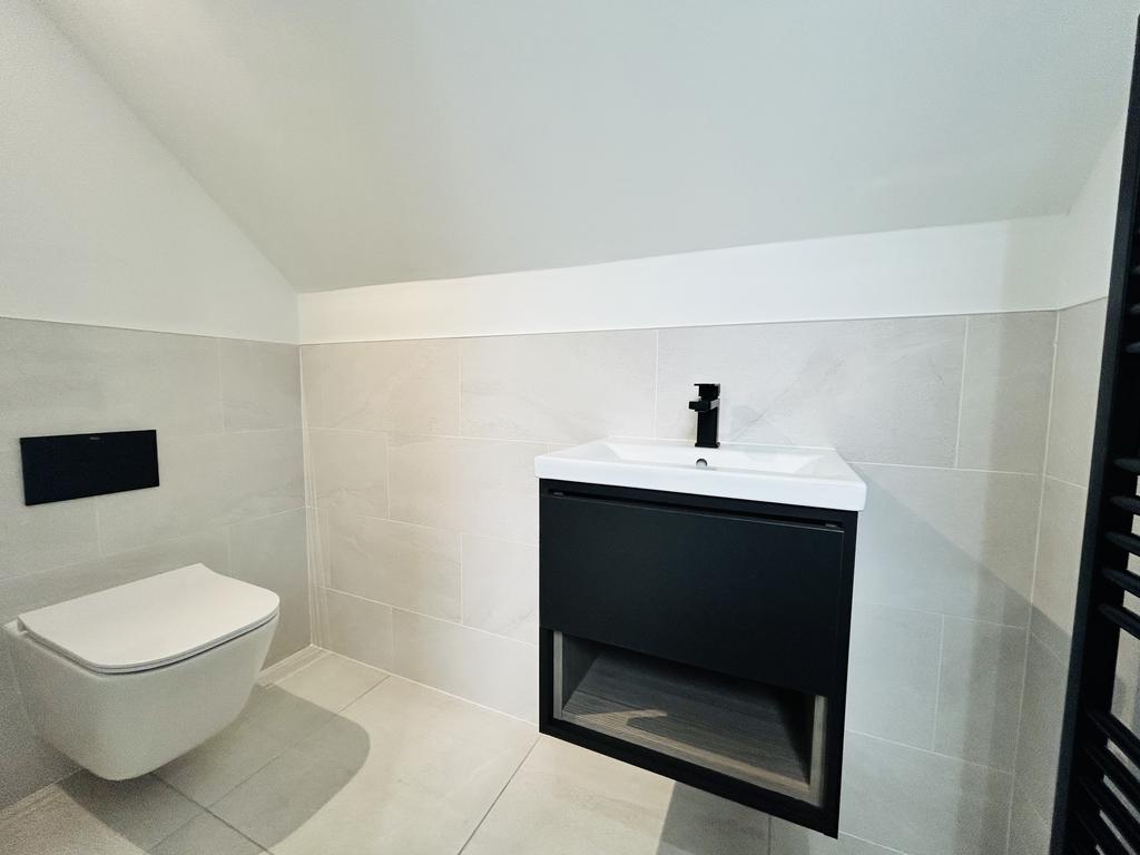 En-suite Bathroom