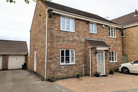undefined, Sovereign Gardens, Miskin, PONTYCLUN