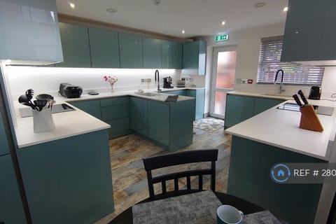 undefined, Crewe, Crewe, CW1