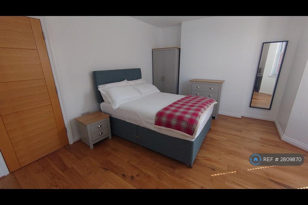 Room 4 Available