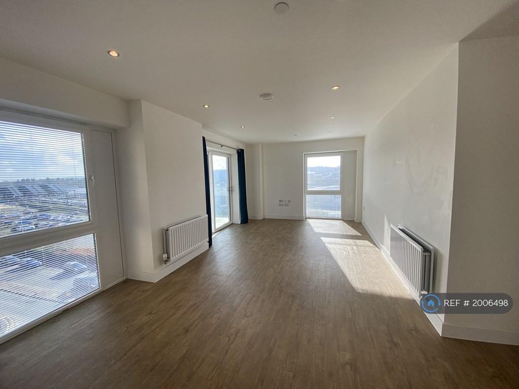 3 - Kitchen\Lounge