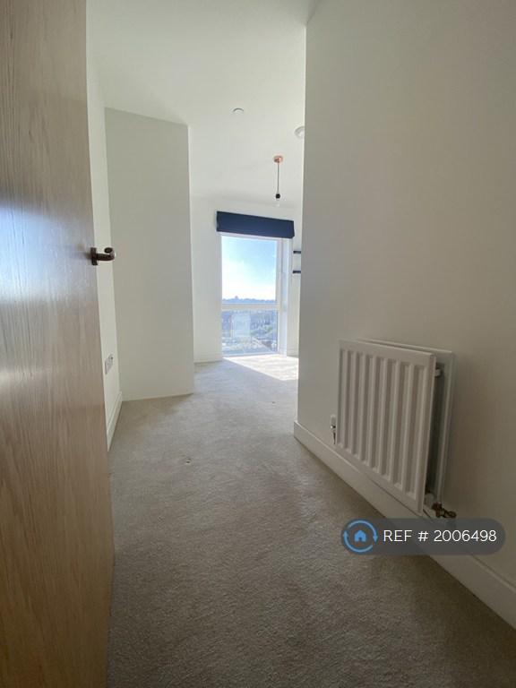 1 - Master Bedroom