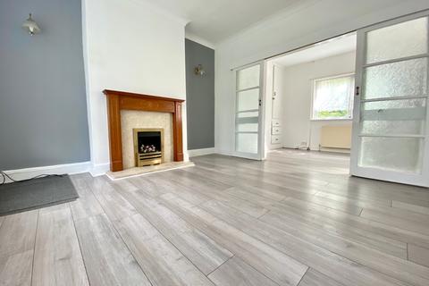 3 bedroom semi-detached house to rent, Lockwood Scar, HUDDERSFIELD