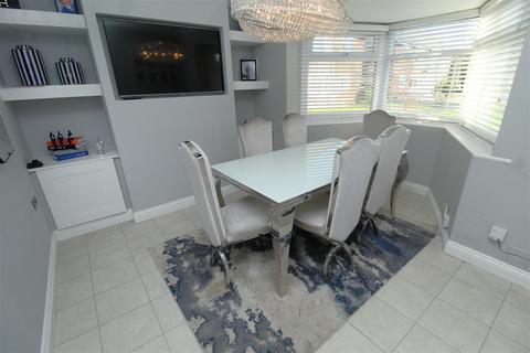 undefined, Lincoln Drive, Liverpool L10