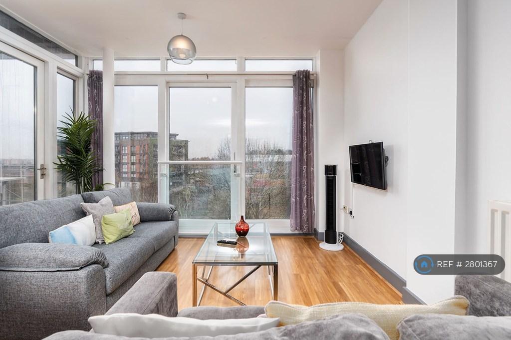 Spacious Lounge