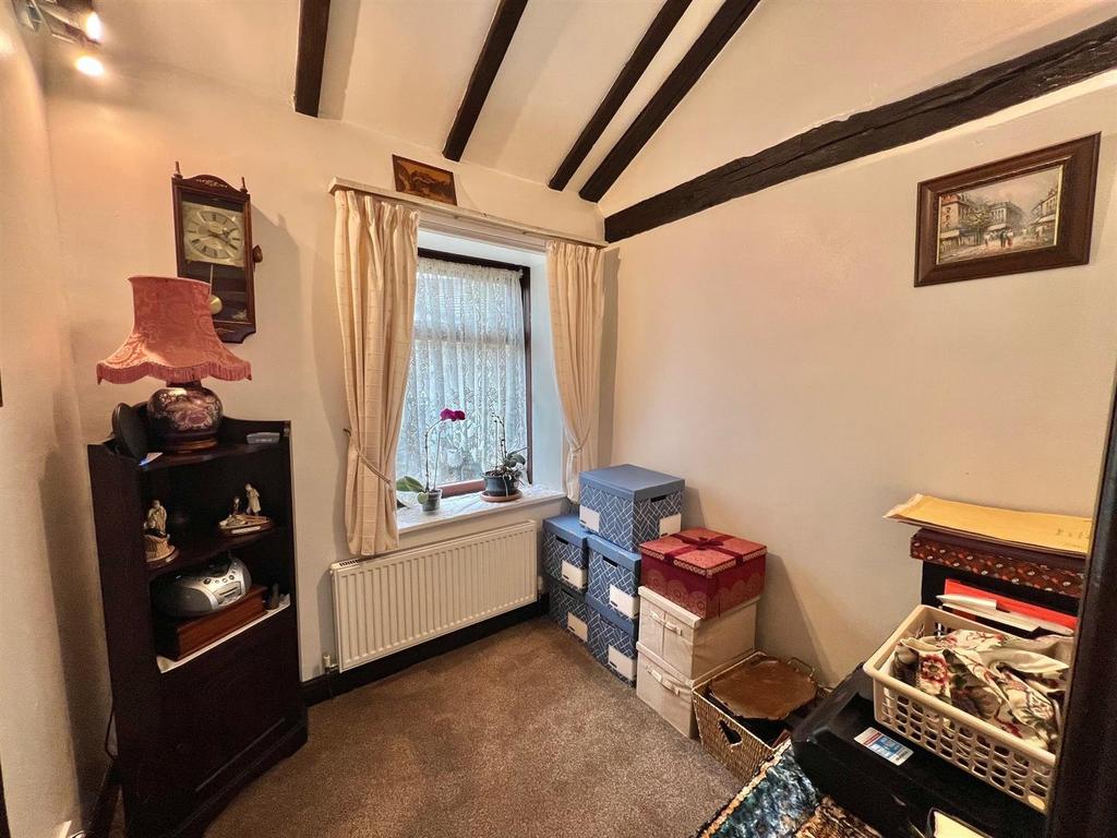 Bramleys Estate Agents - Slack Lane - Outlane (8).