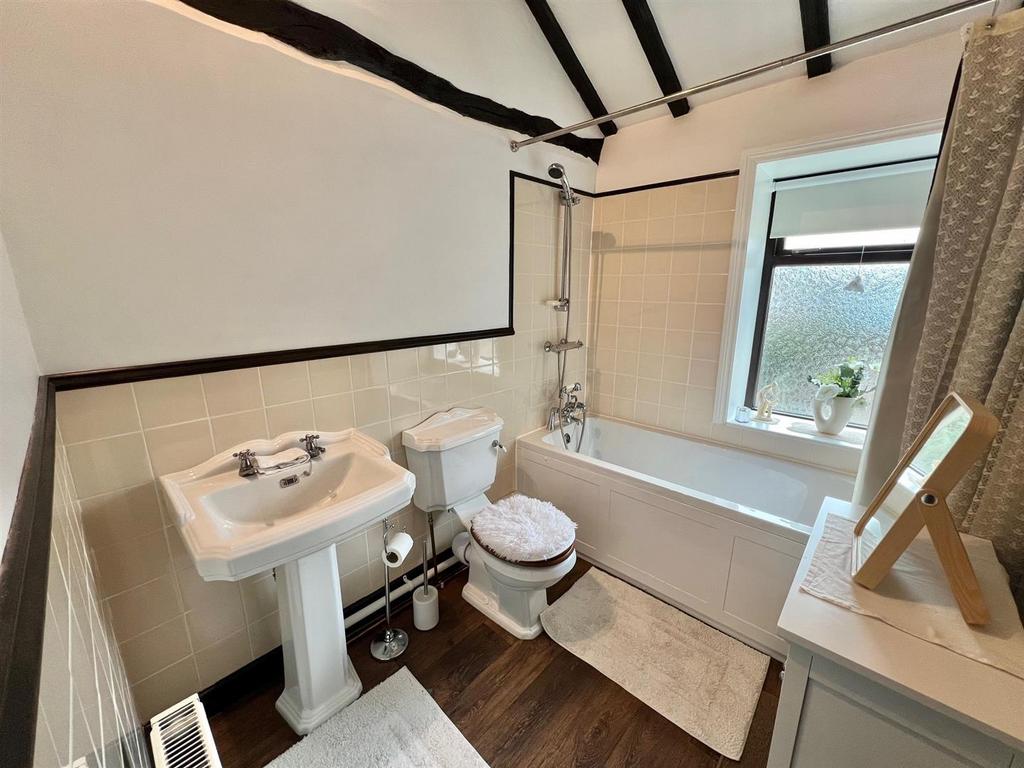 Bramleys Estate Agents - Slack Lane - Outlane (2).