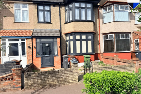 5 bedroom terraced house to rent, Woodbridge Road, Barking IG11