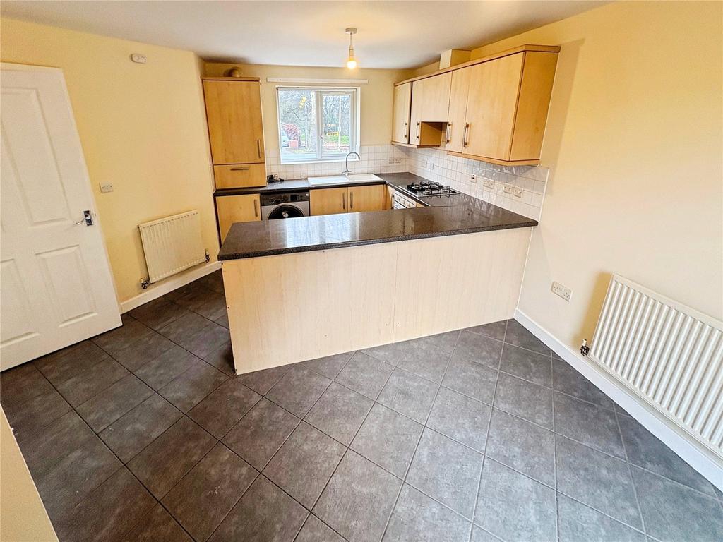 Dining/Kitchen
