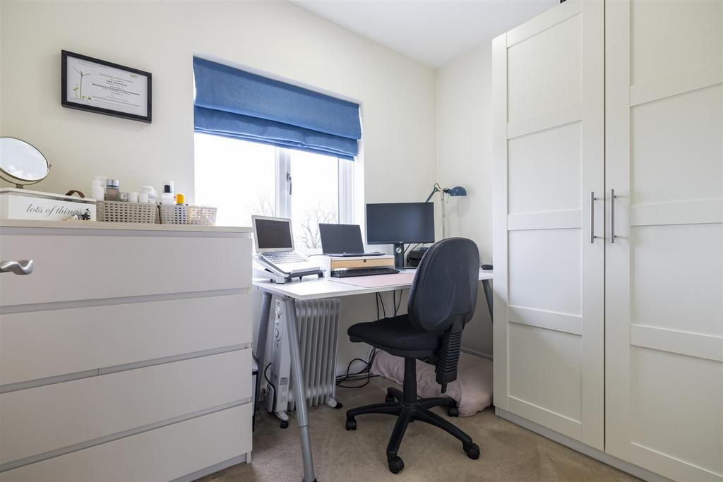 BEDROOM 4.jpg