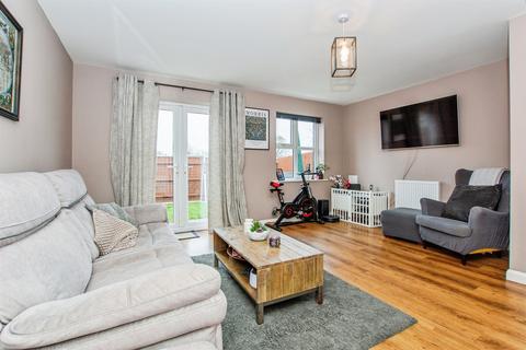 3 bedroom semi-detached house for sale, Fenmen Place, Wisbech