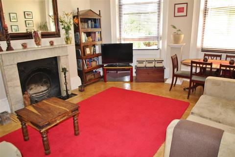 2 bedroom flat for sale, Lansdowne Place, Hove