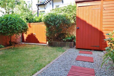 2 bedroom flat for sale, Lansdowne Place, Hove