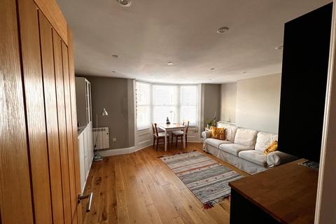1 bedroom apartment to rent, Temple Street, BRIGHTON