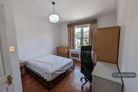 undefined, Mandeville Court, London, NW3