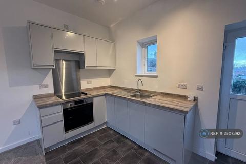 2 bedroom terraced house to rent, Parker St, Leeds, WF3
