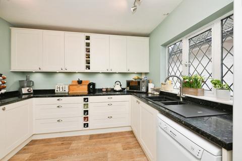4 bedroom detached house for sale, Station Road, Elsenham, BISHOP'S STORTFORD