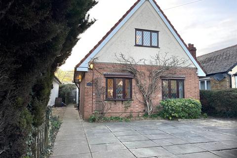 4 bedroom detached house for sale, Station Road, Elsenham, BISHOP'S STORTFORD