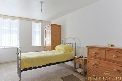 1 bedroom flat for sale, Stillman Court, Plymouth PL4
