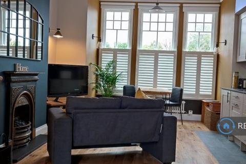 1 bedroom flat to rent, Brockley, London, SE4