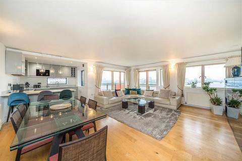 3 bedroom flat for sale, Renaissance Walk, London SE10