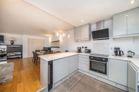 3 bedroom flat for sale, Renaissance Walk, London SE10