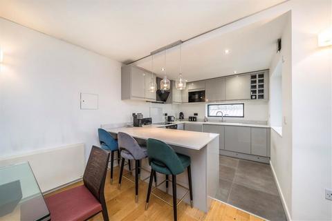 3 bedroom flat for sale, Renaissance Walk, London SE10