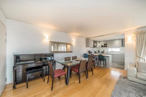 3 bedroom flat for sale, Renaissance Walk, London SE10