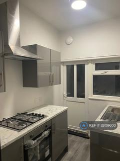 undefined, Second Avenue, Liverpool, L9