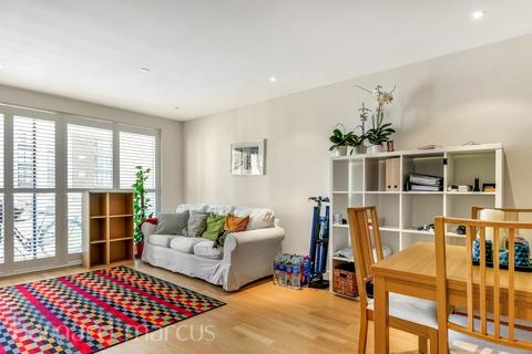 undefined, Pump House Crescent, BRENTFORD