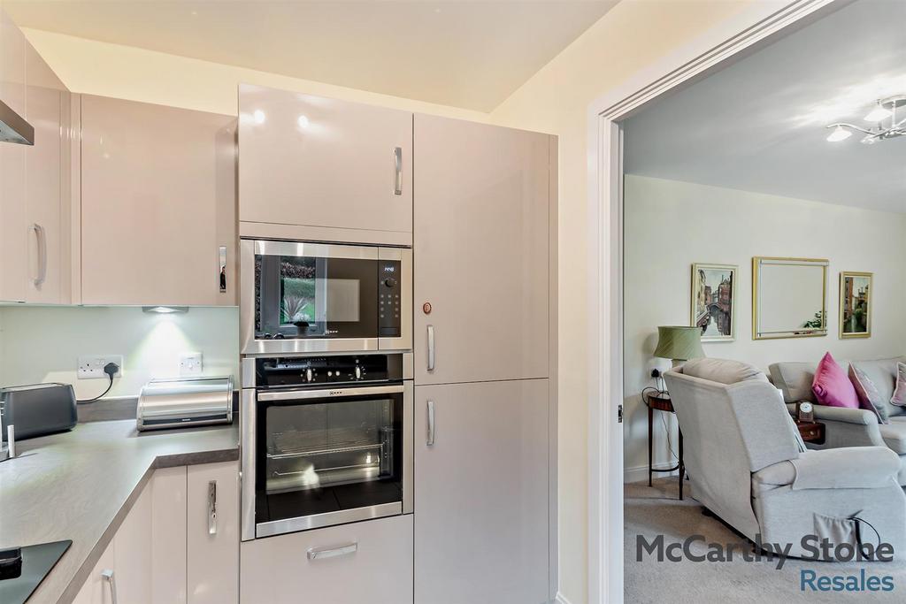 8679847-interior14-800.jpg