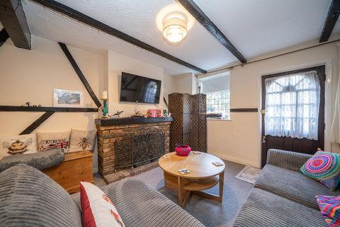 undefined, Luton Road, Caddington, LU1