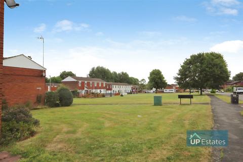 3 bedroom end of terrace house for sale, Kingswood Road, Stockingford, Nuneaton