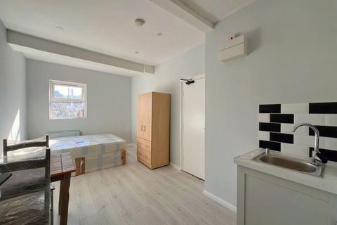 undefined, Commercial Road, Swindon, SN1