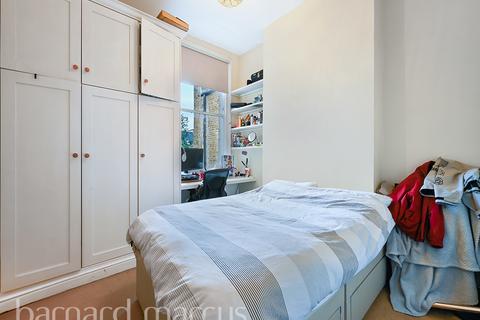 2 bedroom apartment to rent, Elspeth Road