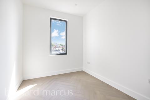 2 bedroom flat to rent, High Street, CROYDON