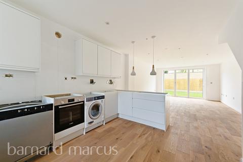 4 bedroom house to rent, Lime Grove, New Malden