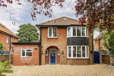 Studio to rent, Bluebell Road, Norwich