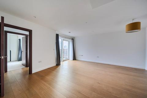 2 bedroom apartment to rent, Parrs Way, LONDON
