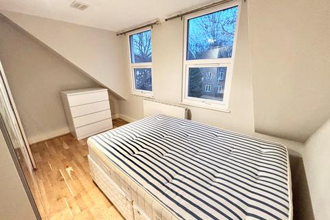 1 bedroom flat to rent, Aldrington Road, Furzedown, Streatham