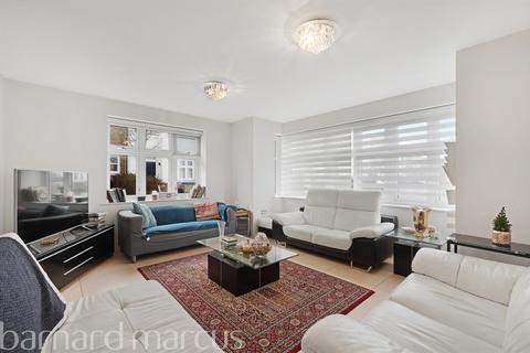 4 bedroom house to rent, Emerald Square, London