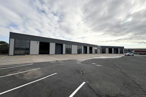 Warehouse to rent, Textilose Rd Manchester M17 1WA