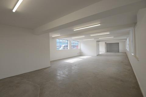 Warehouse to rent, Millfield Ln Haydock WA11 9UT
