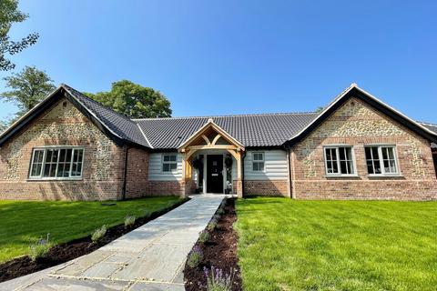 undefined, Chequers Lane, Saham Toney